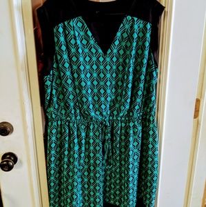 En Focus Green and Black Dress